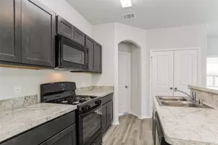 22091 Cascade Mountain Dr, Porter, TX 77365 - Photo 4