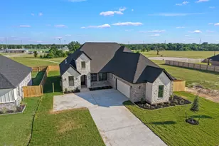 4225 Skylar Dr, College Station, TX 77845 - Photo 2