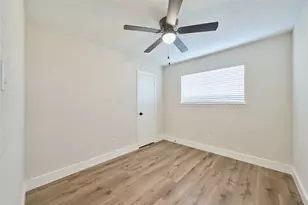 6527 Zapata Dr, Houston, TX 77083 - Photo 22