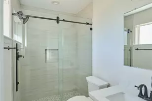 6527 Zapata Dr, Houston, TX 77083 - Photo 6