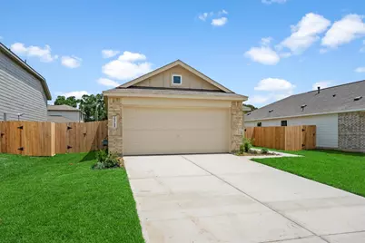 25745 John Wayne Road, Splendora, TX 77372 - Photo 2