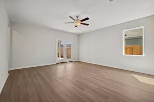 335 Kingston Wy, Waller, TX 77484 - Photo 6