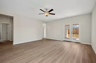 335 Kingston Wy, Waller, TX 77484 - Photo 14