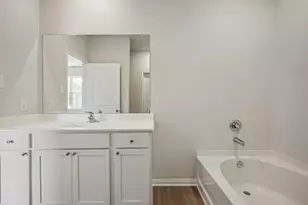 335 Kingston Wy, Waller, TX 77484 - Photo 28