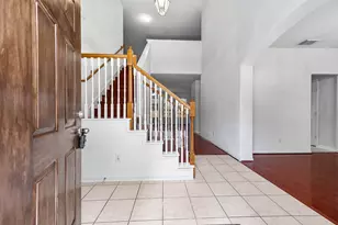 2032 Creek Shore Ln, Pearland, TX 77581 - Photo 4
