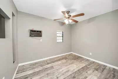 8119 Concho Street, Houston, TX 77036 - Photo 34