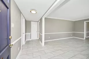 8119 Concho St, Houston, TX 77036 - Photo 4