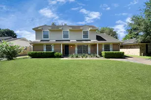 8119 Concho St, Houston, TX 77036 - Photo 2