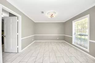 8119 Concho St, Houston, TX 77036 - Photo 6