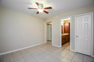 6430 Saxet St, Houston, TX 77055 - Photo 12