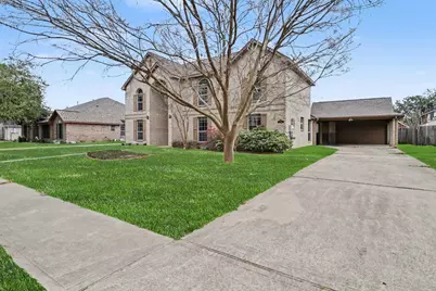206 Clear Creek Mdws Drive, League City, TX 77573 - Photo 4