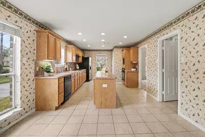 206 Clear Creek Mdws Drive, League City, TX 77573 - Photo 12