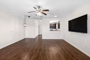 1502 Avenue M, Galveston, TX 77550 - Photo 4