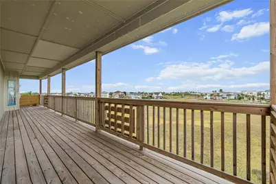 9305 Vista Bella, Galveston, TX 77554 - Photo 4
