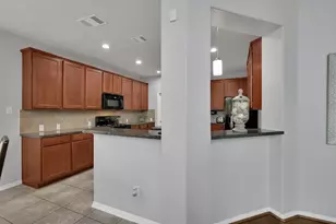 25023 Knob Pines Ct, Spring, TX 77389 - Photo 8