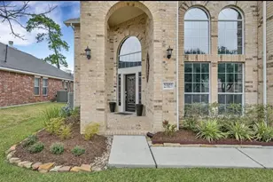 25023 Knob Pines Ct, Spring, TX 77389 - Photo 2