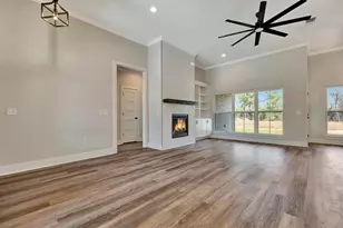 529 C C Rd, Diboll, TX 75941 - Photo 8