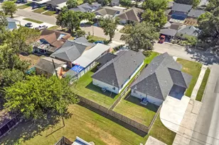 1809 13th St, Galena Park, TX 77547 - Photo 22