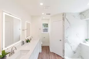 13130 Kingsmill Dr, Houston, TX 77478 - Photo 30