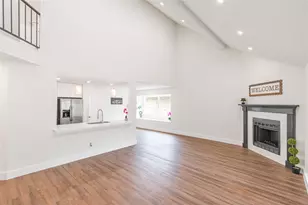 13130 Kingsmill Dr, Houston, TX 77478 - Photo 8
