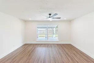 13130 Kingsmill Dr, Houston, TX 77478 - Photo 26