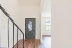13130 Kingsmill Dr, Houston, TX 77478 - Photo 6