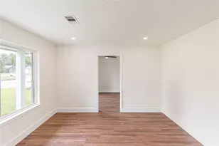 13130 Kingsmill Dr, Houston, TX 77478 - Photo 22