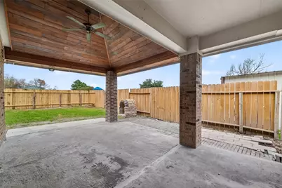 9807 Tawny Trace Court, Houston, TX 77044 - Photo 28