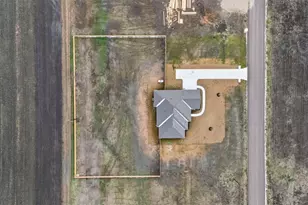 105 Court Side Dr, Snook, TX 77879 - Photo 36