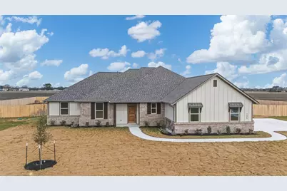 105 Court Side Drive, Snook, TX 77879 - Photo 1