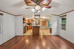 10629 Bois D Arc St, La Porte, TX 77571 - Photo 12