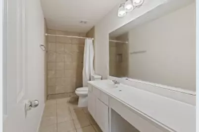 5210 Hillbrook Court, Sugar Land, TX 77479 - Photo 6