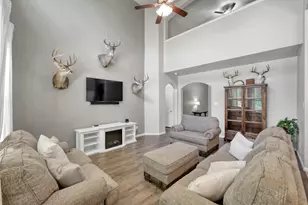 13335 Hidden Manor Ct, Willis, TX 77318 - Photo 10