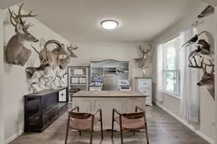 13335 Hidden Manor Ct, Willis, TX 77318 - Photo 6