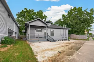 1619 Dumble St, Houston, TX 77023 - Photo 2