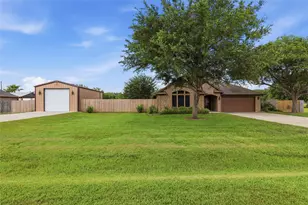 16210 Bluebird St, Santa Fe, TX 77517 - Photo 40