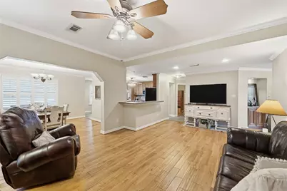 16210 Bluebird Street, Santa Fe, TX 77517 - Photo 4