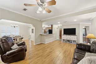 16210 Bluebird St, Santa Fe, TX 77517 - Photo 4