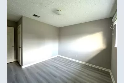 11411 Graywood Drive, Houston, TX 77089 - Photo 10