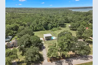 10429 Longstreet Road, Willis, TX 77318 - Photo 36