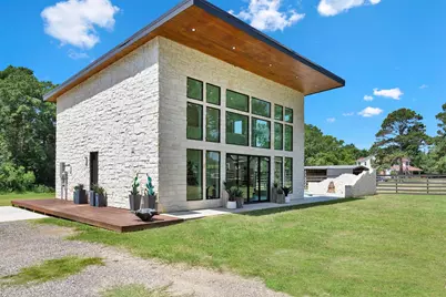 10429 Longstreet Road, Willis, TX 77318 - Photo 2