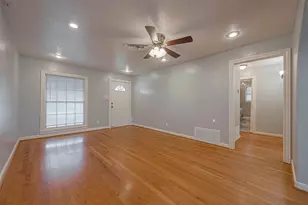 306 Graceland St, Houston, TX 77009 - Photo 8