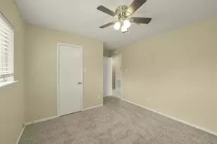 3638 Village Grove Dr, Humble, TX 77396 - Photo 40