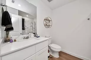 7719 Lavender Jade Dr, Iowa Colony, TX 77583 - Photo 4