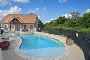 301 Southwest Pkwy, College Station, TX 77840 - Photo 16