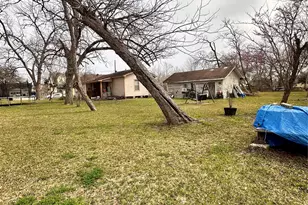1701 W Humble St, Baytown, TX 77520 - Photo 22