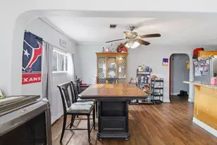 1701 W Humble St, Baytown, TX 77520 - Photo 8