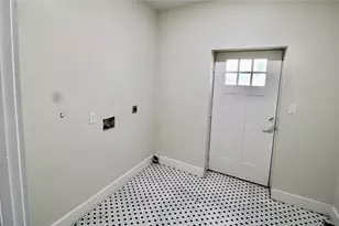 111 10th St, Shepherd, TX 77371 - Photo 30