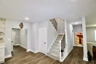 111 10th St, Shepherd, TX 77371 - Photo 14