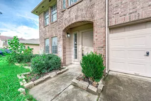 8823 Emerald Heights Ln, Houston, TX 77083 - Photo 6